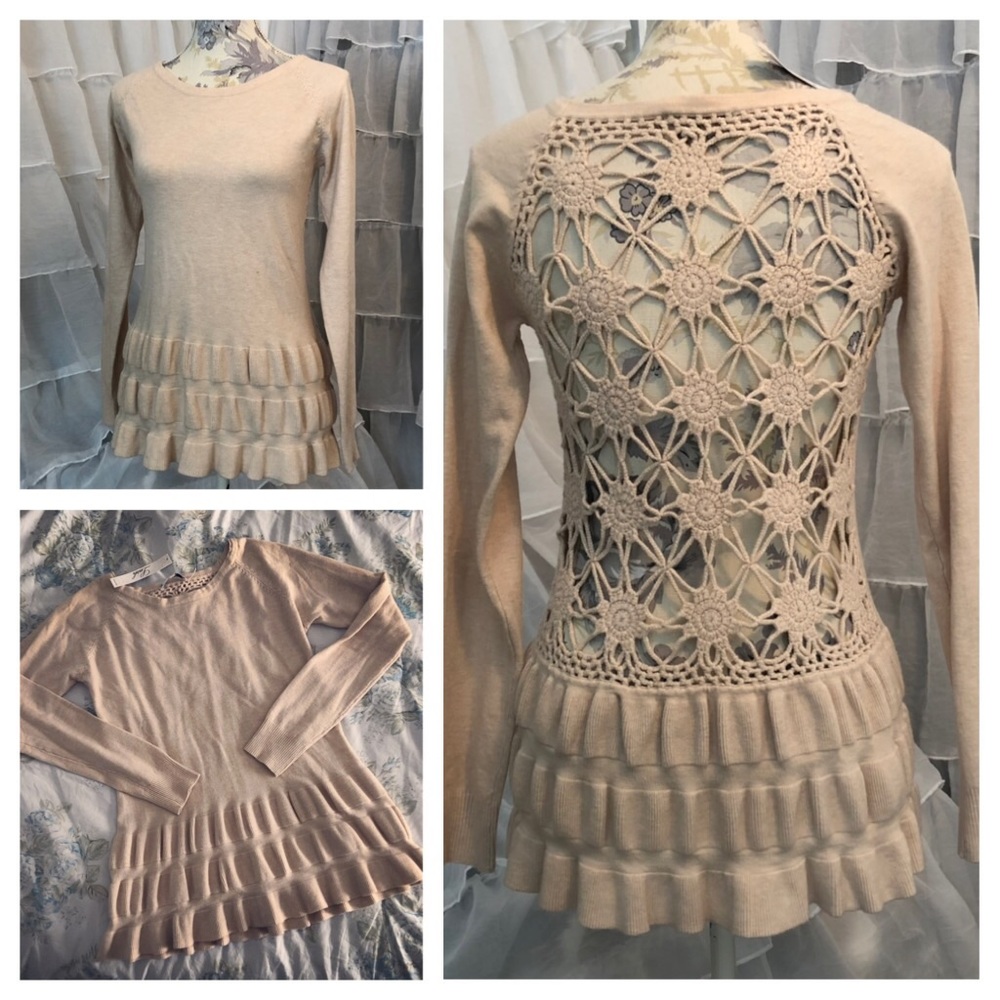 Sioni Lush Crochet Back Sweater